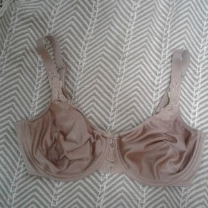 Chantelle Hedona Minimizer bra